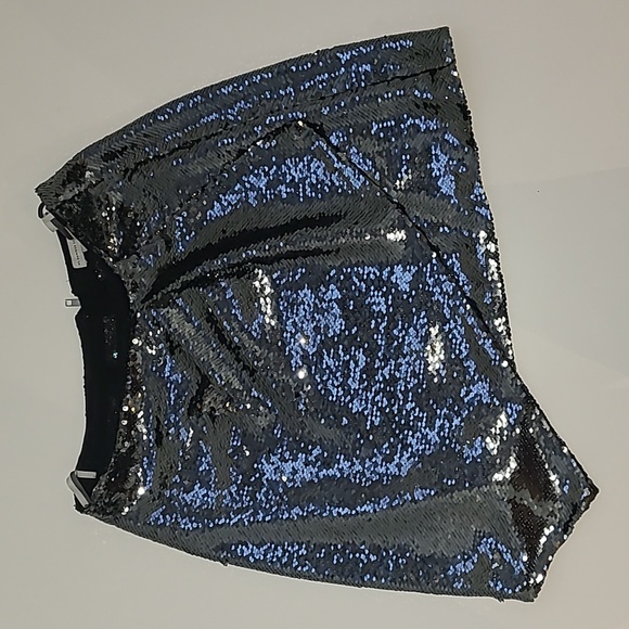 ML Monique Lhuillier Faux Wrap Sequin Skirt - Picture 3 of 8
